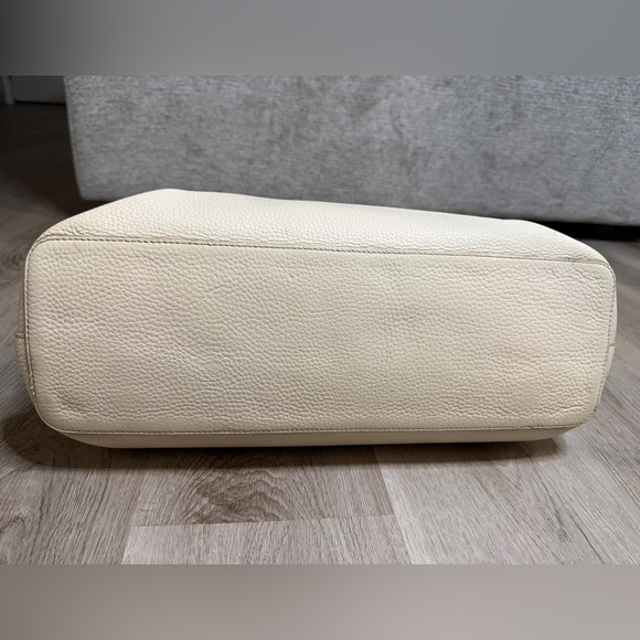 Mark & Graham Cream Tote Bag - Picture 4 of 15